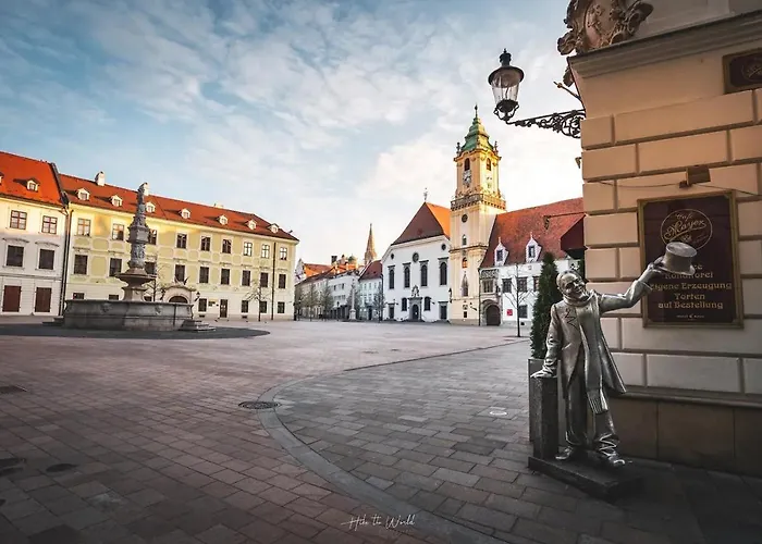 Apartmán Majestic Views From A 60m2 Private Terrace - Castle, Cathedral, Old Town *