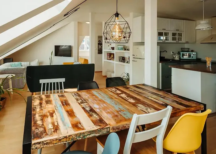 Apartmán Majestic Views From A 60m2 Private Terrace - Castle, Cathedral, Old Town