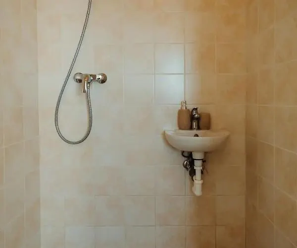 Majestic Views From A 60m2 Private Terrace - Castle, Cathedral, Old Town * ブラチスラヴァ