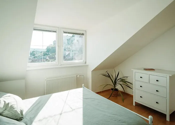 Lejlighed Majestic Views From A 60m2 Private Terrace - Castle, Cathedral, Old Town *