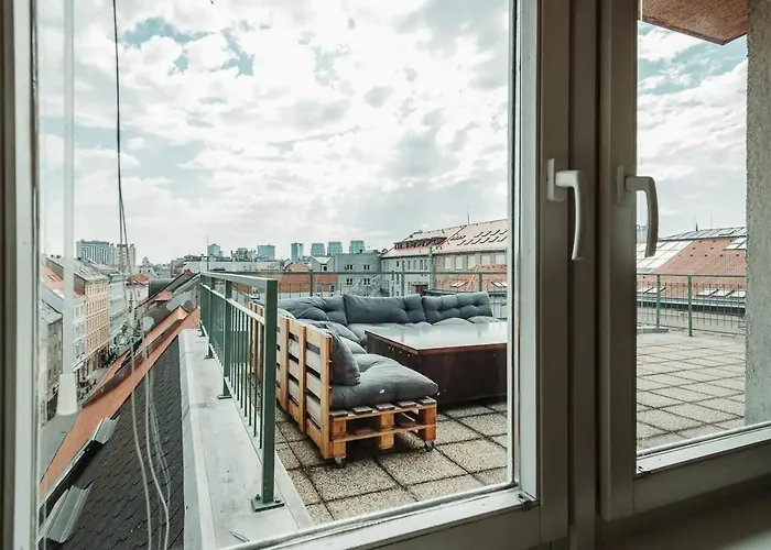 Majestic Views From A 60m2 Private Terrace - Castle, Cathedral, Old Town アパート ブラチスラヴァ